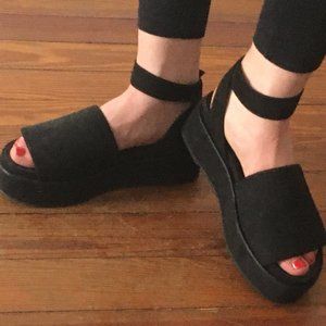 ASOS DESIGN Taylor flatform sandals